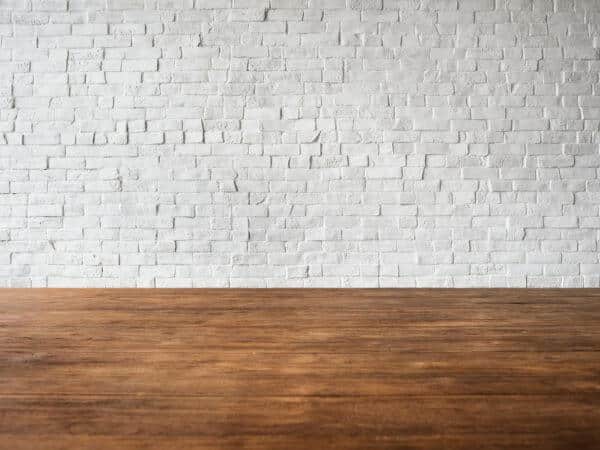 pavimento parquet e pietra